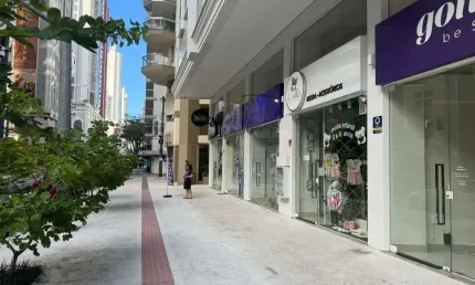 Sala comercial na avenida brasil - balneário camboriú