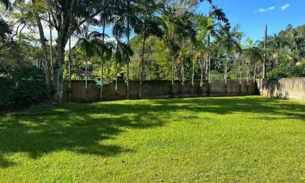 TERRENO À VENDA NA PRAIA DO ESTALEIRO - BALNEÁRIO CAMBORIÚ