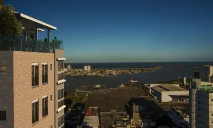 STAR CLASS HOME - APARTAMENTO 01 POR ANDAR NO CENTRO DE ITAJAÍ