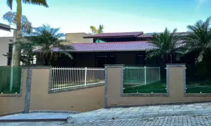 Casa com 3 quartos à venda na Rua João Bauer Júnior, 449, Cabeçudas, Itajaí