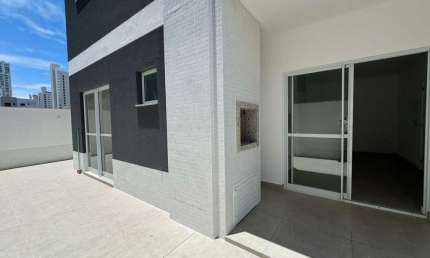 APARTAMENTO DIFERENCIADO COM TERRAÇO EM BALNEÁRIO CAMBORIÚ