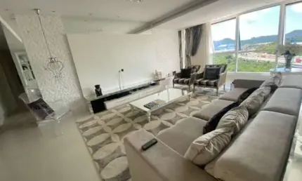 MARINA BEACH TOWERS - APARTAMENTO MOBILIADO EM BALNEÁRIO CAMBORIÚ