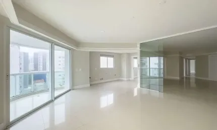 VILLA FLORENCE - APARTAMENTO 03 SUÍTES EM BALNEÁRIO CAMBORIÚ