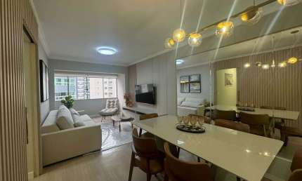 DOM GABRIEL - APARTAMENTO MOBILIADO NA QUADRA MAR DE BALNEÁRIO CAMBORIÚ