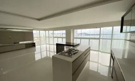 Ibiza towers - apartamento semi-mobiliado frente mar em balneário camboriú