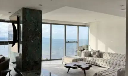 APARTAMENTO DECORADO FRENTE MAR PARA LOCAÇÃO EM BALNEÁRIO CAMBORIÚ