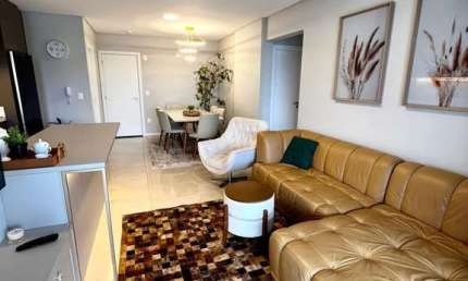 LAGO MORAINE - APARTAMENTO MOBILIADO COM 02 SUÍTES EM ITAJAÍ