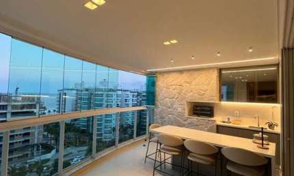 BRAVA BEACH INTERNACIONAL - APARTAMENTO DECORADO COM 03 SUÍTES NA PRAIA BRAVA EM ITAJAÍ