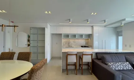 Edifício duo - apartamento mobiliado com 03 dormitórios na praia brava em itajaí