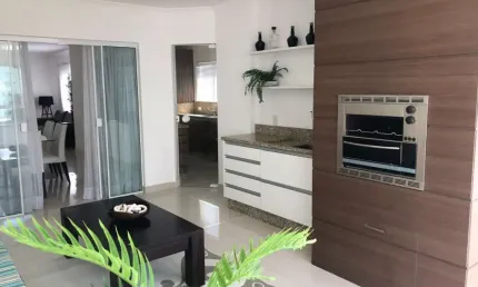 SPAZIO DEL MARE - APARTAMENTO MOBILIADO 03 SUÍTES EM BALNEÁRIO CAMBORIÚ