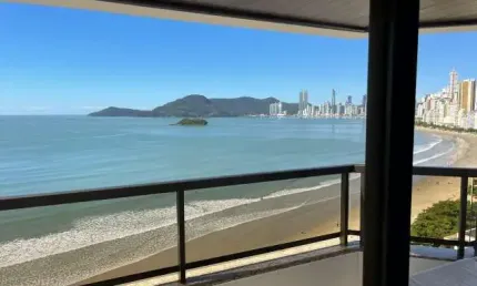 Apartamento com 3 quartos à venda na Avenida Atlântica, 1250, Centro, Balneário Camboriú