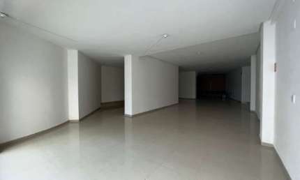 SALA COMERCIAL PRÓXIMO À AVENIDA BRASIL - BALNEÁRIO CAMBORIÚ