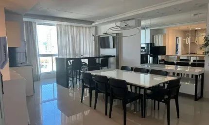 EDIFÍCIO SAN CARLO - APARTAMENTO MOBILIADO NO CENTRO DE BALNEÁRIO CAMBORIÚ