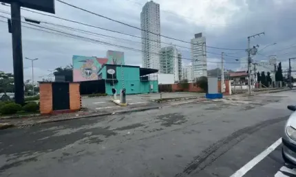 Terreno comercial à venda na Avenida Ministro Victor Konder, 490, Fazenda, Itajaí