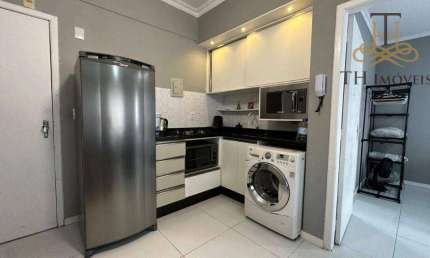 Apartamento com 1 dormitório para alugar, 53 m² por R$ 4.000,01/mês - Centro - Balneário Camboriú/SC