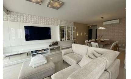 Apartamento com 4 dormitórios à venda, 200 m² por R$ 2.200.000,00 - Meia Praia - Itapema/SC