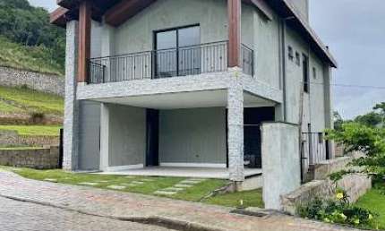Casa com 4 dormitórios à venda, 272 m² por R$ 3.790.000 - Casa Branca - Itapema/SC