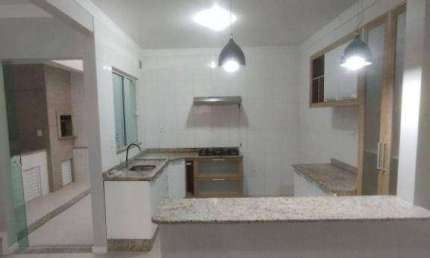 Sobrado com 3 dormitórios para alugar, 125 m² por R$ 4.500,01/mês - Nova Esperança - Balneário Camboriú/SC