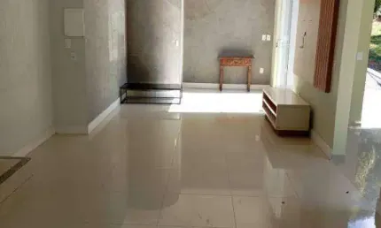 Casa com 3 dormitórios para alugar, 150 m² por R$ 6.000,02/mês - Praia do Estaleiro - Balneário Camboriú/SC