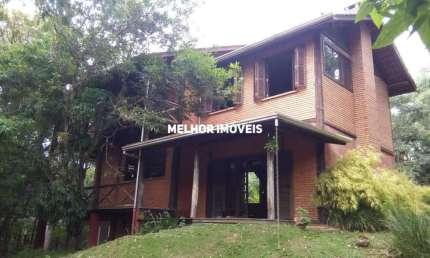 Casa á venda na Praia do Estaleiro em Balneário Camboriú