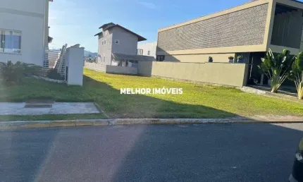Caledônia - Terreno em Condomínio Fechado à Venda pronto para construir Localizado em Camboriú - SC