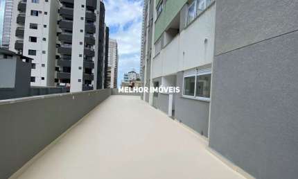 Villa Galé - Apartamento Garden á venda com 03 suítes localizado na 2ª Quadra Mar de Balneário Camboriu.