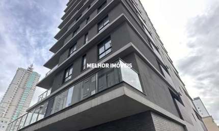 Empire - Apartamento novo á venda com 3 suítes, 3 vagas localizado no bairro Pioneiros em Balneário Camboriú