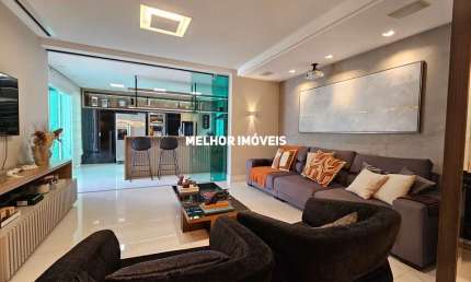 Apartamento Diferenciado com dormitórios - 177 m² no Centro de Balneário Camboriú.