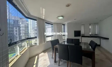 Locação anual quadra mar mobiliado com 3 dormitórios sendo 1 suíte localizado em Balneário Camboriú.