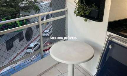 Locação Anual apartamento com 2 dormitórios no centro de Balneário Camboriú.