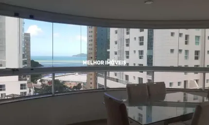 Locação anual, vista mar com 03 suítes e 2 vagas de garagem localizado no bairro Pioneiros em Balneário Camboriú.