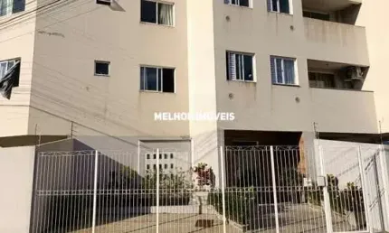 Costa leste - apartamento á venda com 2  dormitórios uma vaga de garagem privativa localizado em itapema.