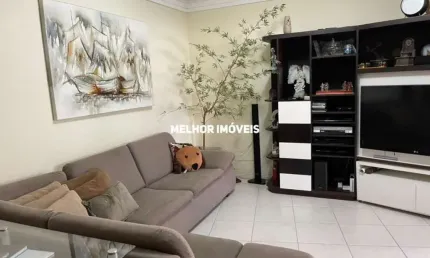 Apartamento Diferenciado Mobiliado á Venda com 03 Dormitórios sendo 01 Suíte, sacada ampla com churrasqueira a carvão em Meia Praia Itapema - SC
