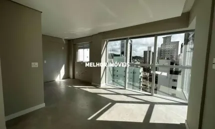 Granada - Apartamento à Venda com 02 Suítes Localizado na 2ª Quadra Mar de Balneário Camboriú - SC