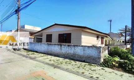 Casa à venda no bairro Santa Terezinha - Pontal do Paraná/PR