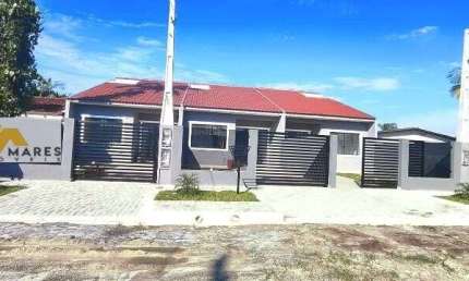 Casa à venda no bairro Canoas - Pontal do Paraná/PR