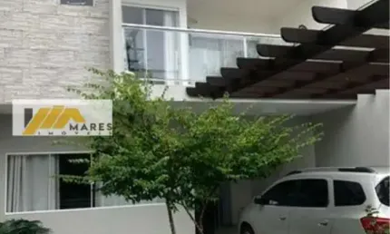 Sobrado à venda no bairro Praia de Leste - Pontal do Paraná/PR
