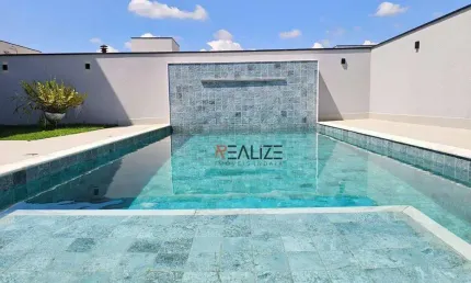 Quintal com amplo espaço e uma bela piscina, Sobrado à venda, 258 m² por R$ 1.970.000 - Condomínio Fechado - Indaiatuba/SP