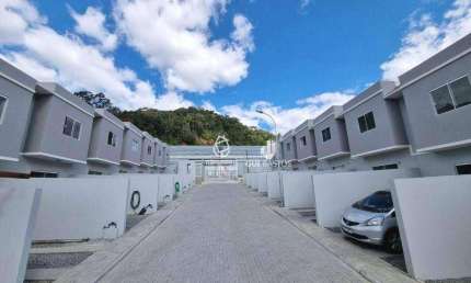 Casa em condomínio fechado com 2 quartos à venda na Rua Fermino Vieira Cordeiro, 2042, Espinheiros, Itajaí