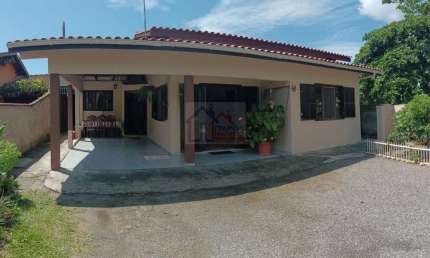 Casa com 3 quartos à venda na Rua Rua Tapia, 145, São José, Itapoá