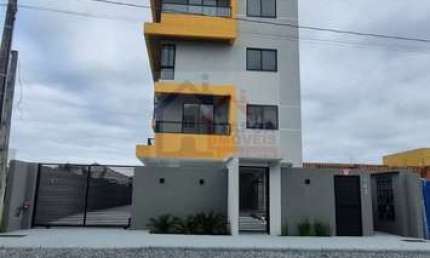 Apartamento c/ 1 suite + 2 quartos a 130 metros do mar - Mariluz