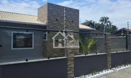 Casa com 3 quartos no balneário sai mirim, à 500m da praia