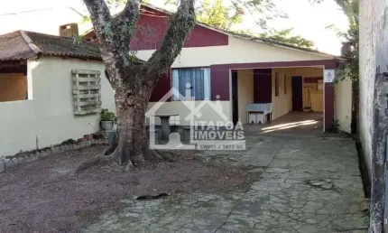 Casa  no balneário brasília a apenas 250 metros do mar