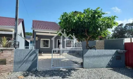 Linda casa no balneário paese a apenas 900 metros da praia