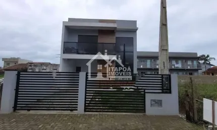 Sobrado 3 dormitorios sendo 1 suite, área de churrasqueira