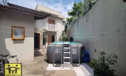 Térrea assobradada com amplo quintal ,  com 4 dormitórios  sendo 2 suítes - Jardim da Saúde - São Paulo/SP