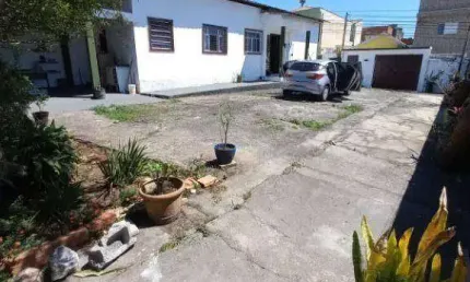 Casa  térrea com amplo quintal com  dormitório  - Vila Moraes - São Paulo/SP