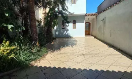 Sobrado amplo quintal churrasqueira,  3 dormitórios à venda, 180 m² por r$ 980.000 - paulicéia - são bernardo do campo/sp