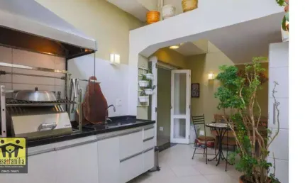 Sobrado de vila com 3 dormitórios sendo 1 suíte à venda, - Aclimação - São Paulo/SP