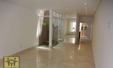 Sobrado com 4 dormitórios à venda, 200 m² por R$ 1.690.000,00 - Vila Gumercindo - São Paulo/SP